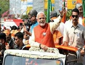 LIVE: Narendra Modi set to begin roadshow in Varanasi