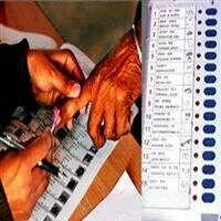 Seemandhara votes in second phase of AP Assembly polls