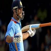 Dhoni shines again, India beat Sri Lanka to lift Celkon Cup