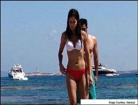 Katrina Kaif, Ranbir Kapoor, get cosy in Spain