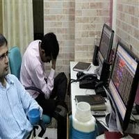 BSE Sensex falls for 7th day over manufacturing data, Reliance Industries shares drop